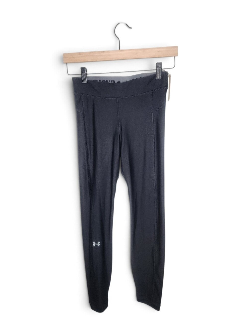 Under Armour Black Cropped Compression Leggings Size XS
